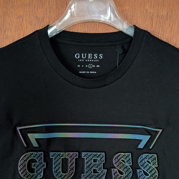 GUESS Iridescent Logo Crew T-Shirt Men's Size Large NEW! - Picture 3 of 3